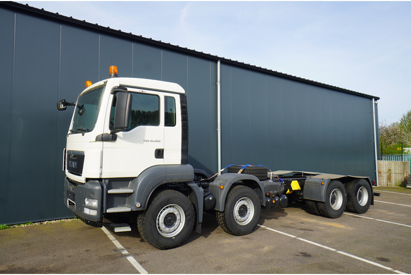 MAN TGS41.400 8X4 BB-WW NEW UNUSED CHASSIS EURO3 - Camião chassi: foto 3 MAN TGS41.400 8X4 BB-WW NEW UNUSED CHASSIS EURO3 - Camião chassi: foto 3