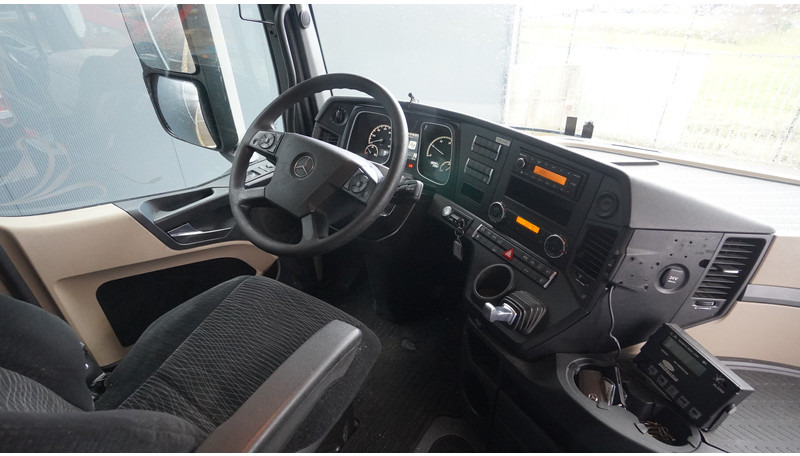 Mercedes-Benz ACTROS 2745 6X2 FRIGO 860.000KM - Camião frigorífico: foto 5 Mercedes-Benz ACTROS 2745 6X2 FRIGO 860.000KM - Camião frigorífico: foto 5