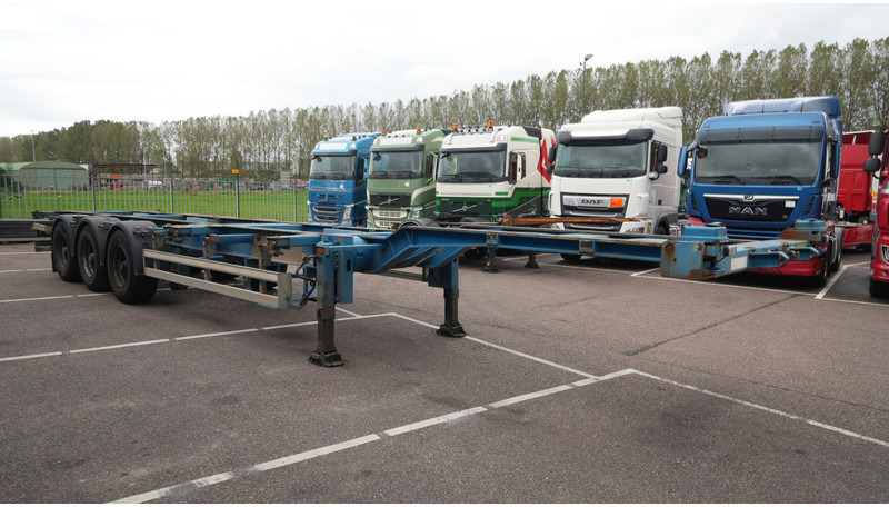 Pacton 3 AXLE CONTAINER TRANSPORT TRAILER - Semi-reboque transportador de contêineres/ Caixa móvel: foto 3 Pacton 3 AXLE CONTAINER TRANSPORT TRAILER - Semi-reboque transportador de contêineres/ Caixa móvel: foto 3
