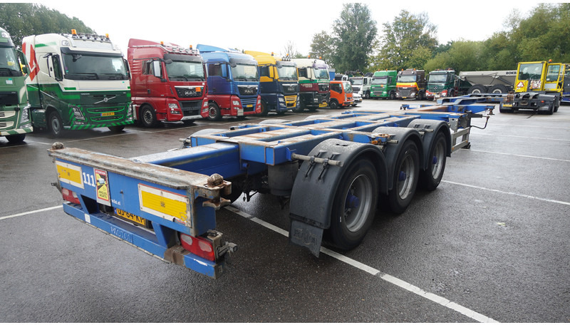 Pacton 3 AXLE MULTI CONTAINER TRANSPORT TRAILER EXTENDABLE 45 FT - Semi-reboque transportador de contêineres/ Caixa móvel: foto 5 Pacton 3 AXLE MULTI CONTAINER TRANSPORT TRAILER EXTENDABLE 45 FT - Semi-reboque transportador de contêineres/ Caixa móvel: foto 5