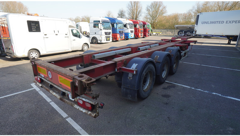 Renders 3 AXLE EXTENDABLE CONTAINER TRANSPORT TRAILER - Semi-reboque transportador de contêineres/ Caixa móvel: foto 4 Renders 3 AXLE EXTENDABLE CONTAINER TRANSPORT TRAILER - Semi-reboque transportador de contêineres/ Caixa móvel: foto 4