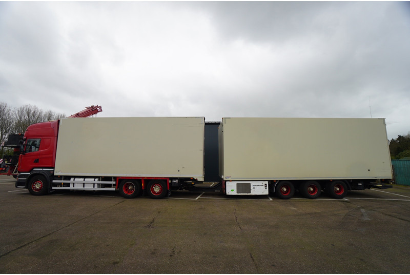 Scania R 580 V8 6X2 FRIGO RETARDER IN COMBI WITH BURG TRAILER - Camião frigorífico: foto 1 Scania R 580 V8 6X2 FRIGO RETARDER IN COMBI WITH BURG TRAILER - Camião frigorífico: foto 1
