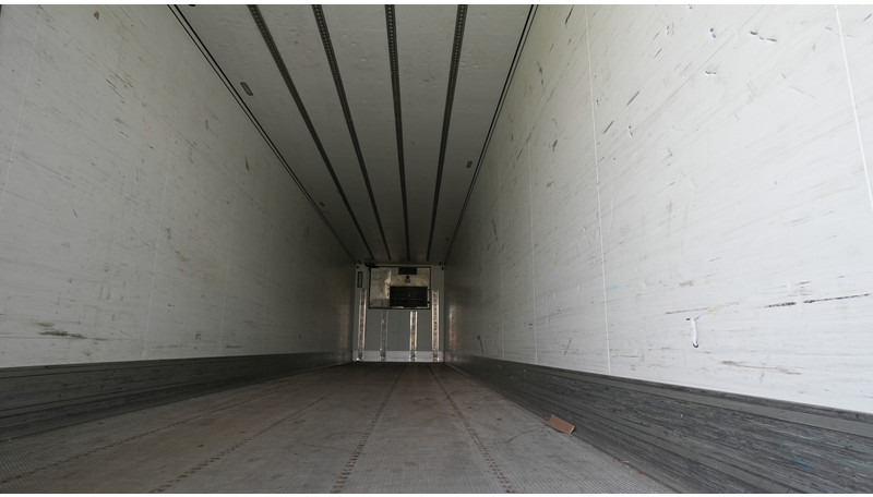 Schmitz Cargobull 3 AXLE FRIGO TRAILER WITH THERMO KING SLX I BI-TEMP - Semi-reboque frigorífico: foto 4 Schmitz Cargobull 3 AXLE FRIGO TRAILER WITH THERMO KING SLX I BI-TEMP - Semi-reboque frigorífico: foto 4