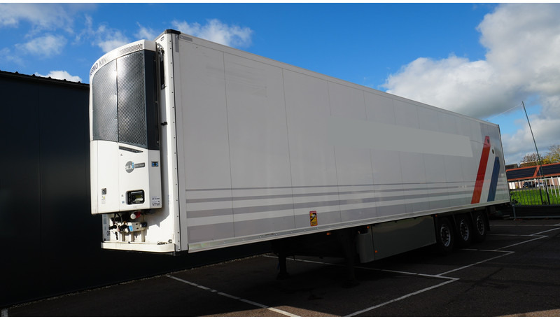 Schmitz Cargobull 3 AXLE FRIGO TRAILER WITH THERMO KING SLX I BI-TEMP - Semi-reboque frigorífico: foto 2 Schmitz Cargobull 3 AXLE FRIGO TRAILER WITH THERMO KING SLX I BI-TEMP - Semi-reboque frigorífico: foto 2