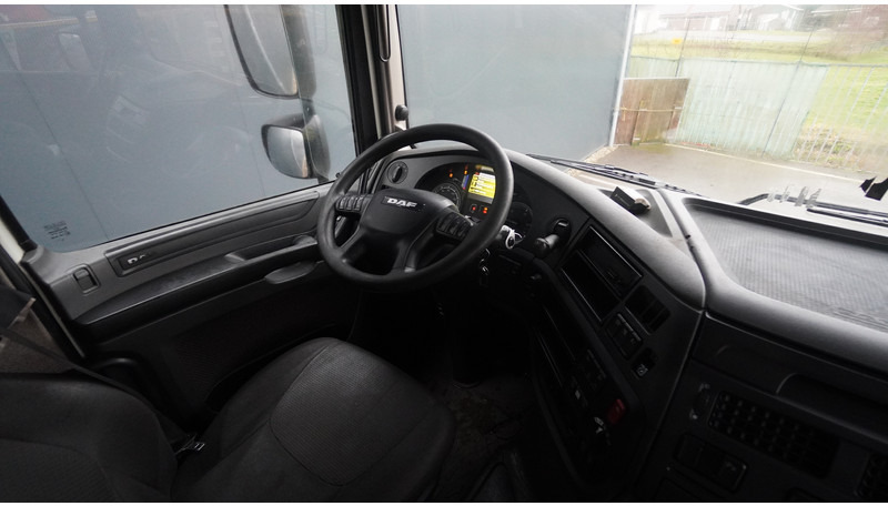 DAF XF 440 SPACECAB EURO 6 - Tractor: foto 5 DAF XF 440 SPACECAB EURO 6 - Tractor: foto 5