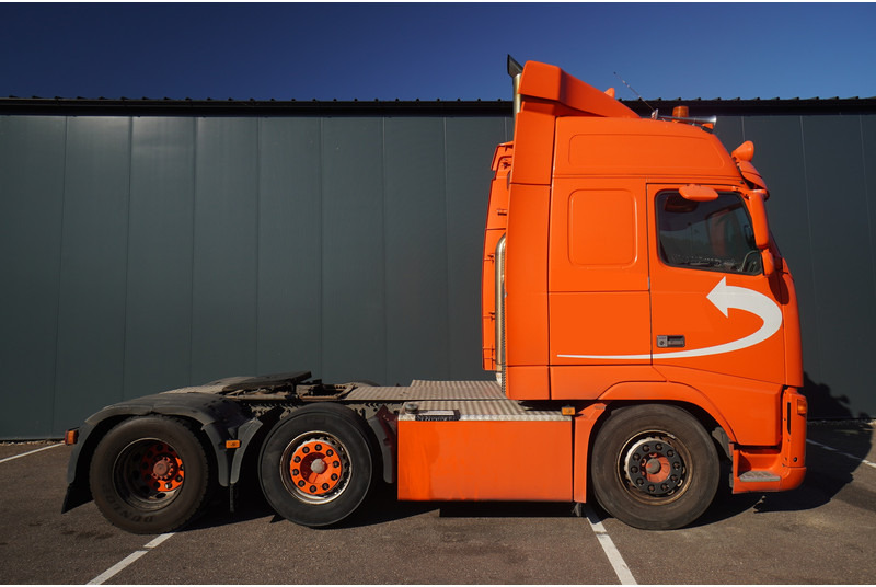 Volvo FH 12/500 6X2 EURO 3 - Tractor: foto 2 Volvo FH 12/500 6X2 EURO 3 - Tractor: foto 2
