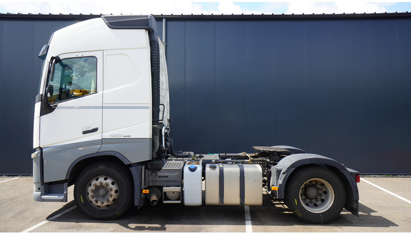 Volvo FH 420 ADR 697.000KM - Tractor: foto 1 Volvo FH 420 ADR 697.000KM - Tractor: foto 1