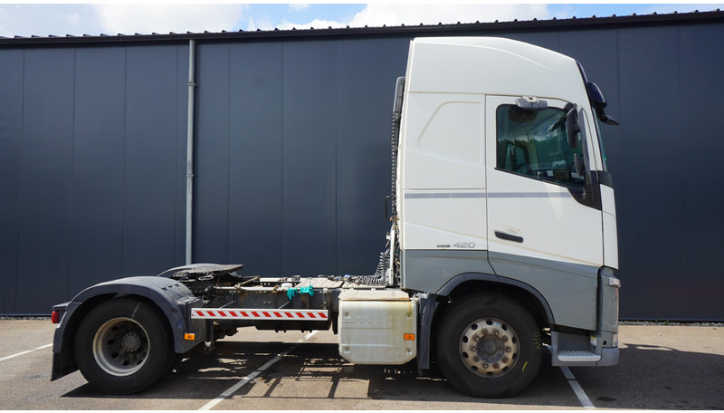 Volvo FH 420 ADR 697.000KM - Tractor: foto 2 Volvo FH 420 ADR 697.000KM - Tractor: foto 2