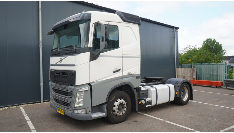 Volvo FH 420 ADR EURO 6 756.000KM - Tractor: foto 3 Volvo FH 420 ADR EURO 6 756.000KM - Tractor: foto 3