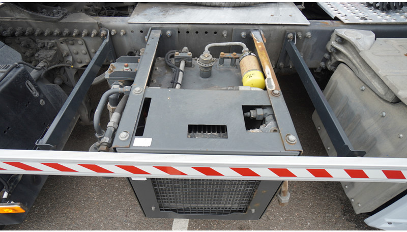 Volvo FH 420 ADR GLOBETROTTER EURO 6 769.000KM COMPRESSOR - Tractor: foto 5 Volvo FH 420 ADR GLOBETROTTER EURO 6 769.000KM COMPRESSOR - Tractor: foto 5