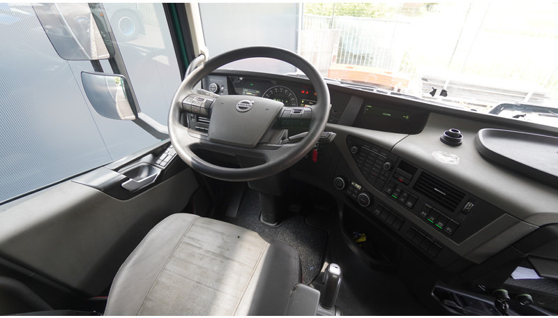 Volvo FH 460 6X2 EURO 6 GLOBETROTTER - Tractor: foto 5 Volvo FH 460 6X2 EURO 6 GLOBETROTTER - Tractor: foto 5