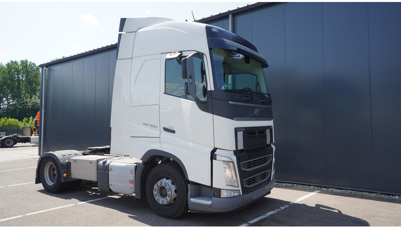 Volvo FH 460 EURO 6 GLOBETROTTER 699.000KM - Tractor: foto 4 Volvo FH 460 EURO 6 GLOBETROTTER 699.000KM - Tractor: foto 4