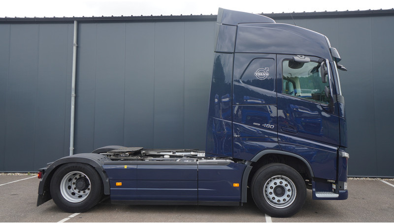 Volvo FH 460 GLOBETROTTER EURO 6 629.000KM - Tractor: foto 2 Volvo FH 460 GLOBETROTTER EURO 6 629.000KM - Tractor: foto 2