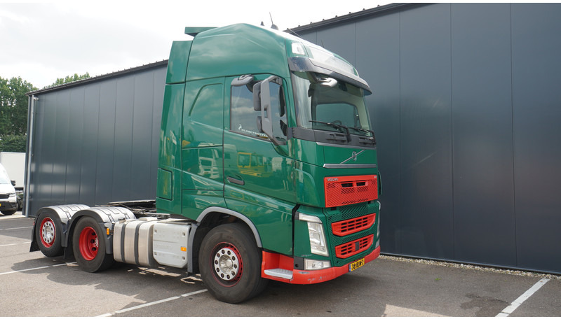 Volvo FH 500 6X2 EURO 6 GLOBETROTTER - Tractor: foto 4 Volvo FH 500 6X2 EURO 6 GLOBETROTTER - Tractor: foto 4