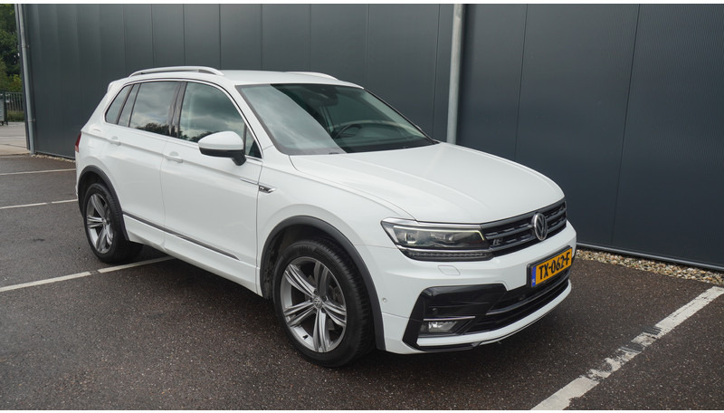 Volkswagen Tiguan 2.0 TDI R LINE 4MOTION - Minibus, Furgão de passageiros: foto 3 Volkswagen Tiguan 2.0 TDI R LINE 4MOTION - Minibus, Furgão de passageiros: foto 3