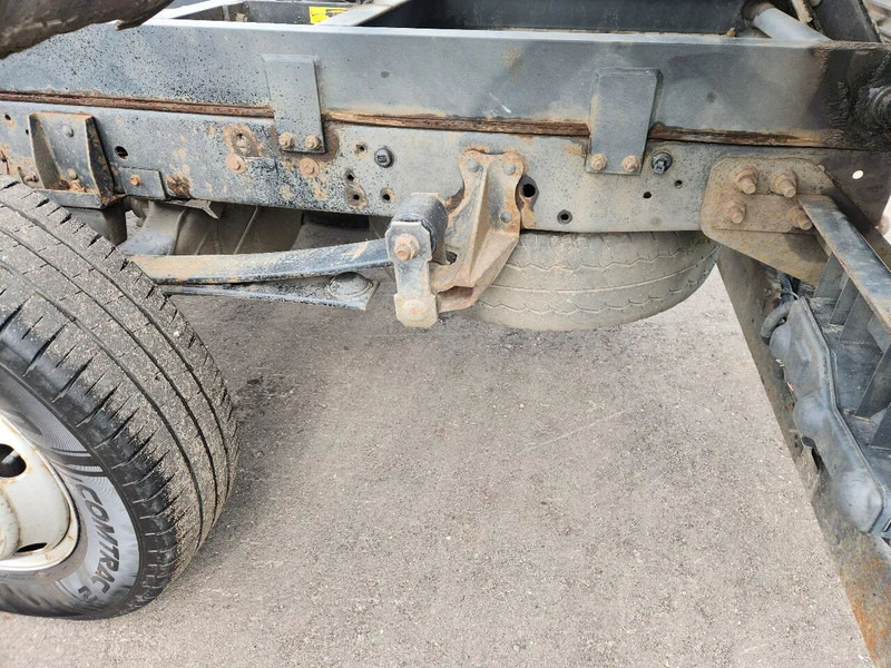 Carrinha basculante Isuzu N 2011, 3.0L, Euro 5, 157000km, Manual, New APK/TUV: foto 11 Carrinha basculante Isuzu N 2011, 3.0L, Euro 5, 157000km, Manual, New APK/TUV: foto 11