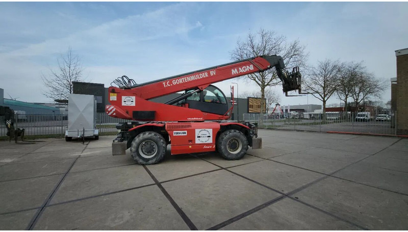 MAGNI 5.25, 2017, Remote, Airco, First owner, 25M - Pá carregadora: foto 1 MAGNI 5.25, 2017, Remote, Airco, First owner, 25M - Pá carregadora: foto 1