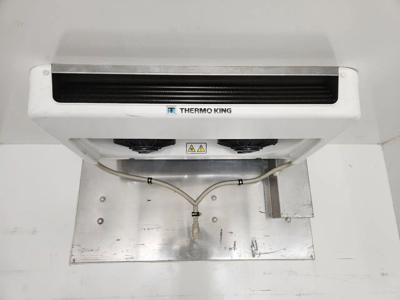 Nissan Cabstar 2012,146000km, Thermoking Frigo, Manual. Airco, New tyre - Carrinha frigorífica: foto 2 Nissan Cabstar 2012,146000km, Thermoking Frigo, Manual. Airco, New tyre - Carrinha frigorífica: foto 2