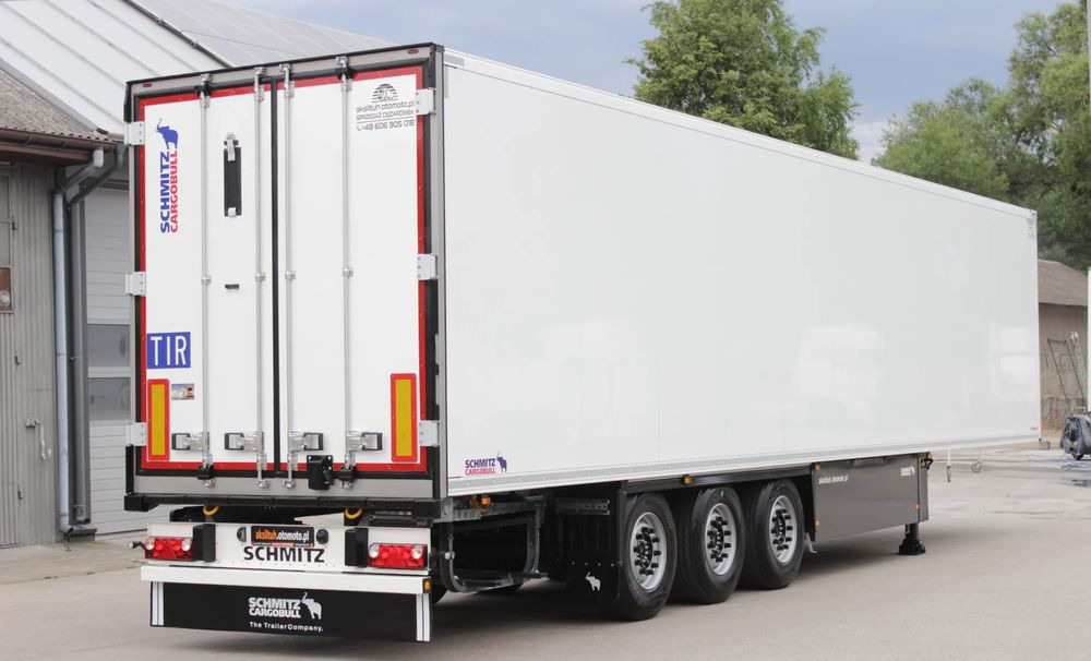 Schmitz Cargobull FP 60 V7 Thermo King SLXi 300 / JAK NOWA / ŚCIANA 7 CM / - Semi-reboque frigorífico: foto 2 Schmitz Cargobull FP 60 V7 Thermo King SLXi 300 / JAK NOWA / ŚCIANA 7 CM / - Semi-reboque frigorífico: foto 2