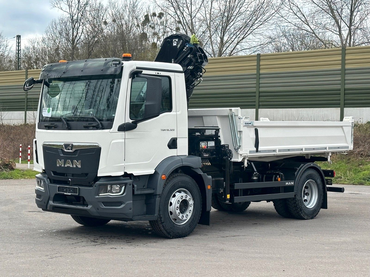 MAN TGM 18.320 4x2 Euro6e Hiab X-HiDuo 138DS-3 - Camião basculante, Camião grua: foto 4 MAN TGM 18.320 4x2 Euro6e Hiab X-HiDuo 138DS-3 - Camião basculante, Camião grua: foto 4
