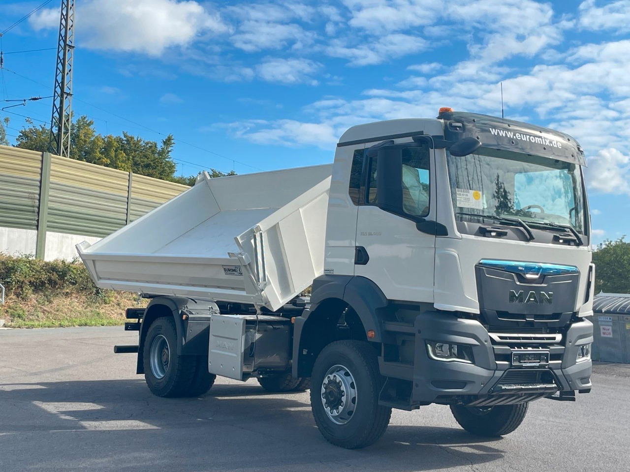 MAN TGS 18.400 TG3 4x4 Euro6e 3-Seiten-Kippe Euromix - Camião basculante: foto 2 MAN TGS 18.400 TG3 4x4 Euro6e 3-Seiten-Kippe Euromix - Camião basculante: foto 2