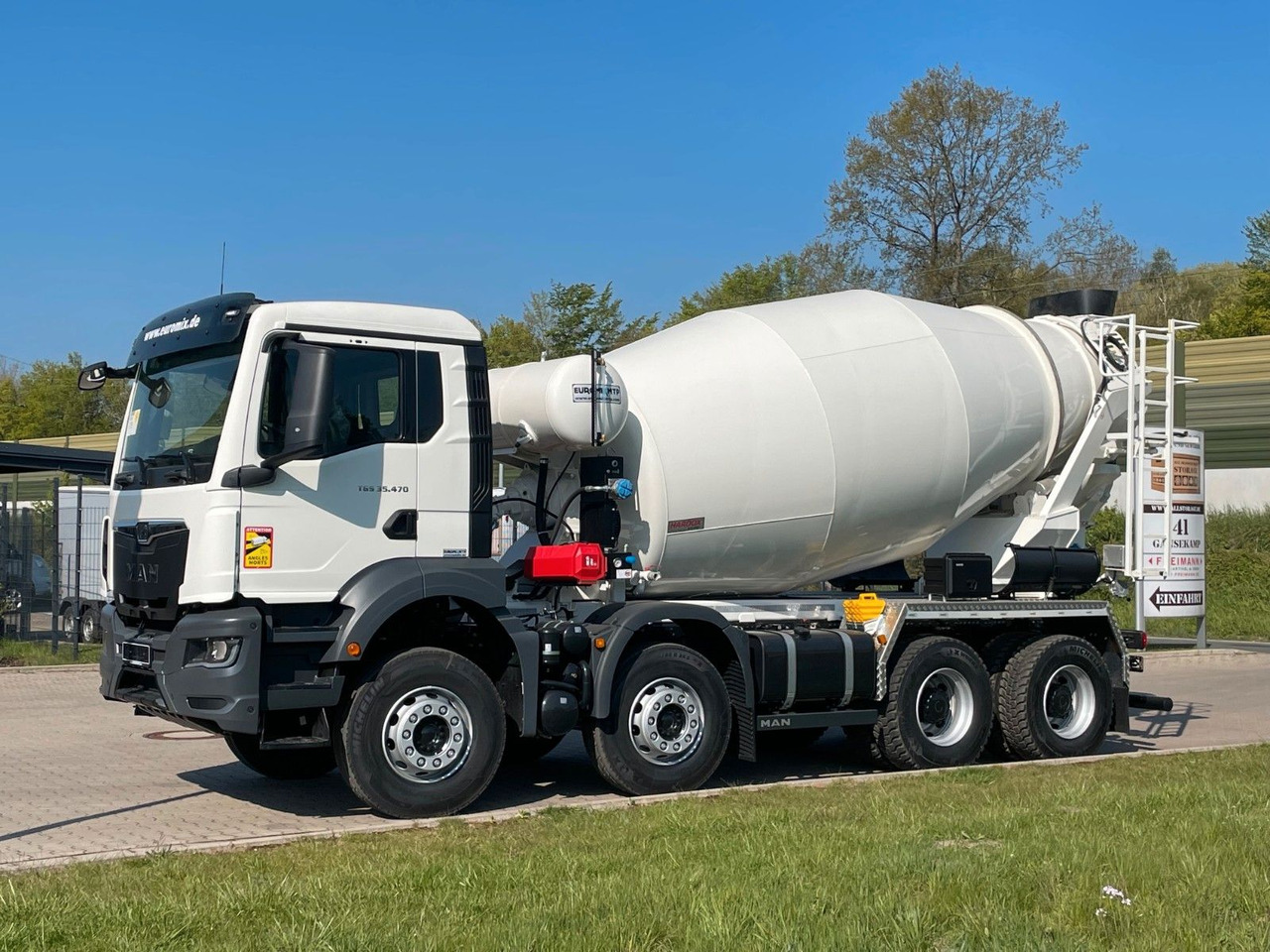 MAN TGS 35.520 8x4 /Euro6e EuromixMTP EM 10 L - Camião betoneira: foto 3 MAN TGS 35.520 8x4 /Euro6e EuromixMTP EM 10 L - Camião betoneira: foto 3