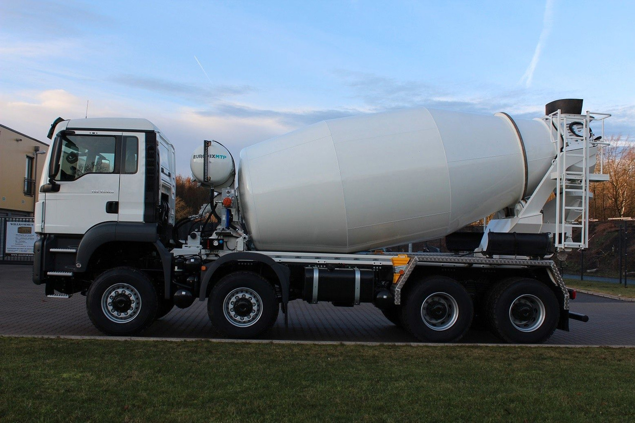 MAN TGS 37.480 8x8 EuromixMTP EM 10 L MAN TGS 37.480 8x8 EuromixMTP EM 10 L - Camião betoneira: foto 1 MAN TGS 37.480 8x8 EuromixMTP EM 10 L MAN TGS 37.480 8x8 EuromixMTP EM 10 L - Camião betoneira: foto 1