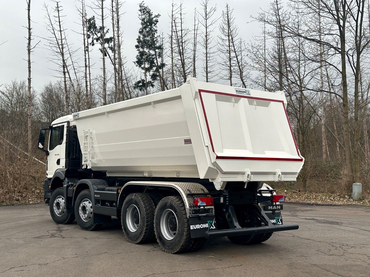 MAN TGS 41.400 8x4 / EUROMIX MTP 20m³/ EURO 5 - Camião basculante: foto 4 MAN TGS 41.400 8x4 / EUROMIX MTP 20m³/ EURO 5 - Camião basculante: foto 4