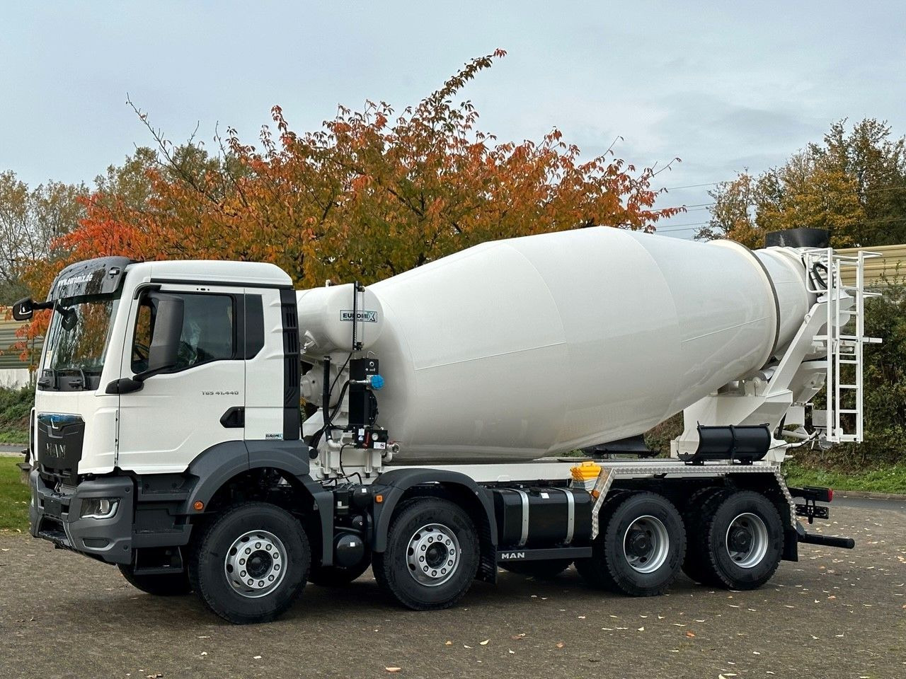 MAN TGS 41.440 8x4 /Euro6e Euromix EM 12 R - Camião betoneira: foto 3 MAN TGS 41.440 8x4 /Euro6e Euromix EM 12 R - Camião betoneira: foto 3