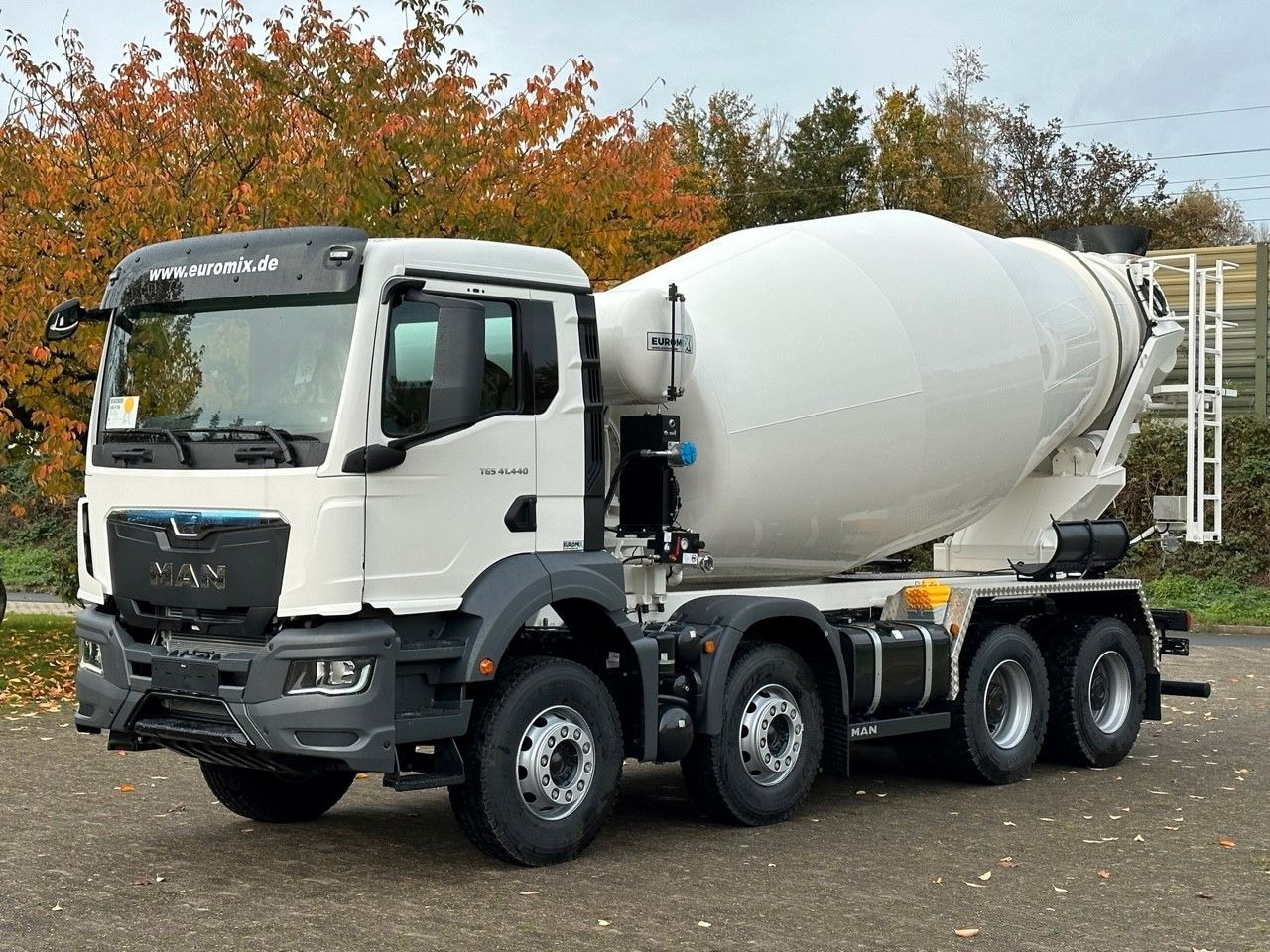 MAN TGS 41.440 8x4 /Euro6e Euromix EM 12 R - Camião betoneira: foto 3 MAN TGS 41.440 8x4 /Euro6e Euromix EM 12 R - Camião betoneira: foto 3