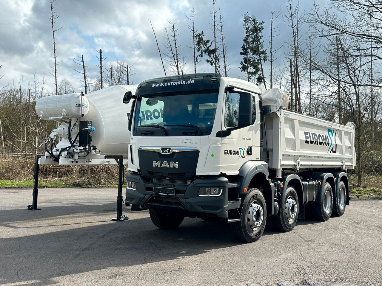 MAN TGS 41.440 8x4 WECHSELSYSTEM KIPPER+MISCHER - Camião betoneira: foto 3 MAN TGS 41.440 8x4 WECHSELSYSTEM KIPPER+MISCHER - Camião betoneira: foto 3