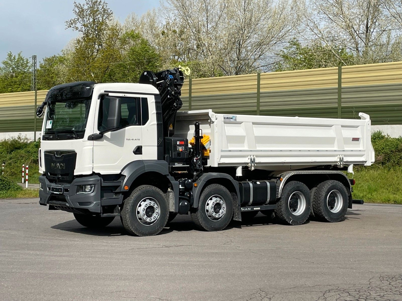 MAN TGS 41.480 8x4/Euro6e Euromix Kipper Hiab 228-6 - Camião basculante, Camião grua: foto 3 MAN TGS 41.480 8x4/Euro6e Euromix Kipper Hiab 228-6 - Camião basculante, Camião grua: foto 3