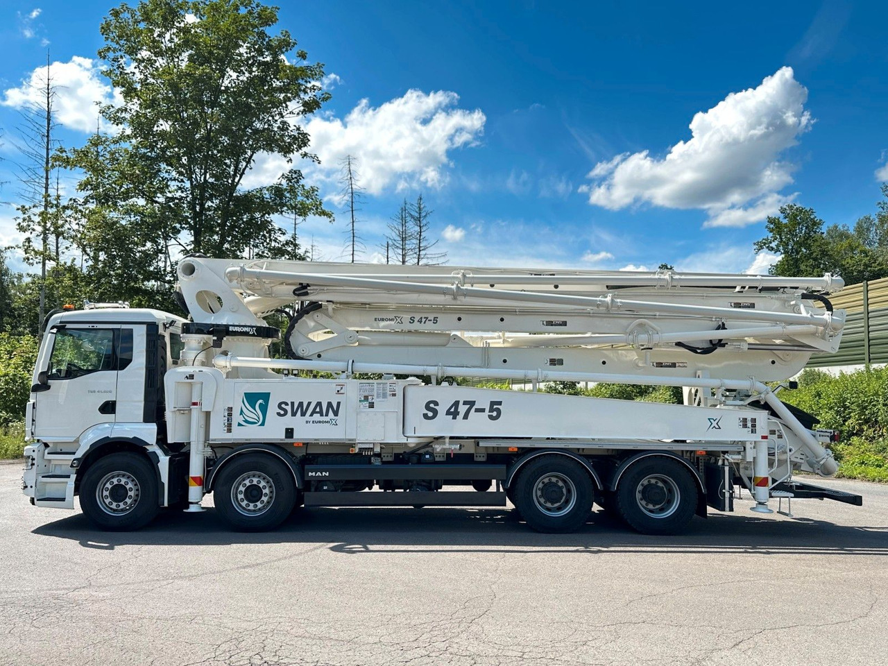 MAN TGS 41.520 8x4 SWAN TSP 47-5 160RZ ( 47m ) - Autobomba de betão: foto 3 MAN TGS 41.520 8x4 SWAN TSP 47-5 160RZ ( 47m ) - Autobomba de betão: foto 3