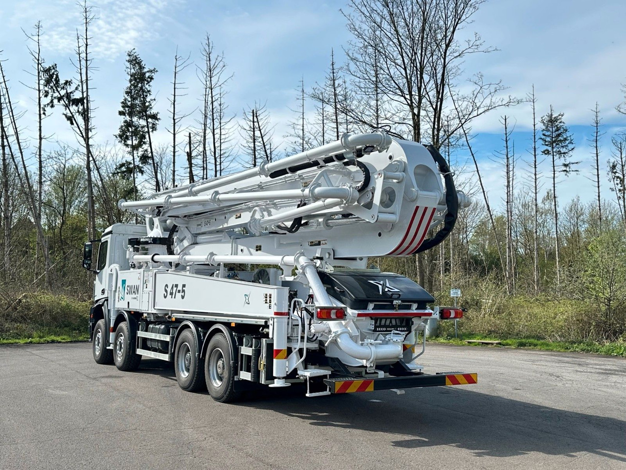 Mercedes-Benz Arocs 5 4542 8x4 SWAN TSP 47-5 160RZ ( 47m ) - Camião betoneira: foto 5 Mercedes-Benz Arocs 5 4542 8x4 SWAN TSP 47-5 160RZ ( 47m ) - Camião betoneira: foto 5
