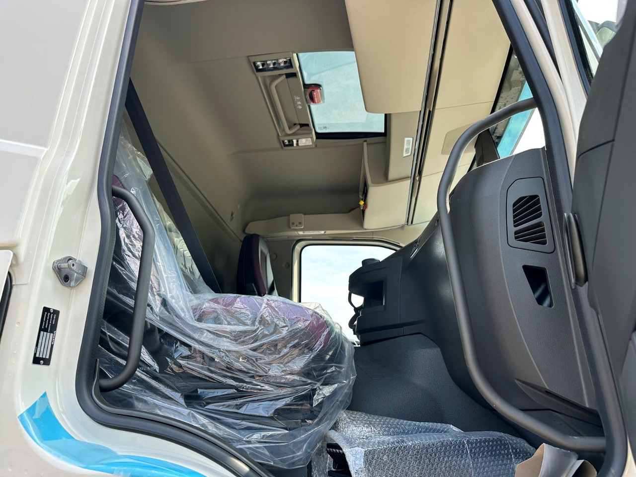 Camião betoneira Volvo FMX 500 8X4 Retarder EuromixMTP EM 9 L: foto 12