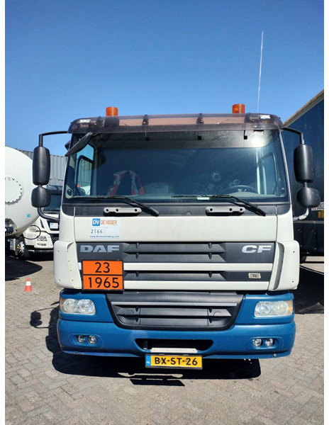 DAF FAN CF75. 6x2 -24030 Liter Gas tank truck ID 2.166 Rootselaar, flowmeter, pump, sunroof on tank - Camião cisterna: foto 3 DAF FAN CF75. 6x2 -24030 Liter Gas tank truck ID 2.166 Rootselaar, flowmeter, pump, sunroof on tank - Camião cisterna: foto 3