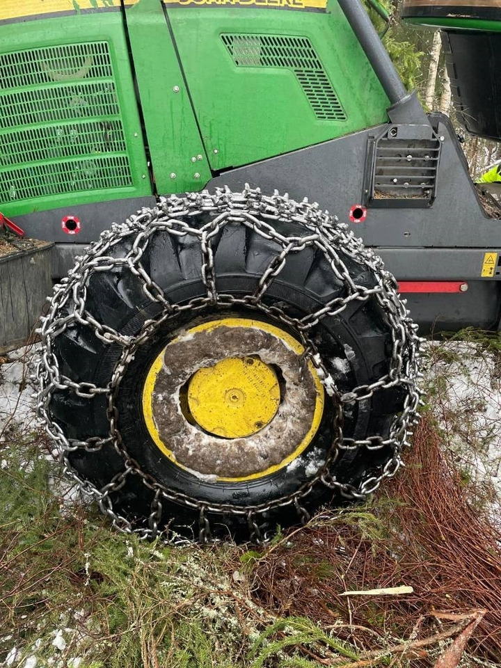 Harvester John Deere 1070 G: foto 10 Harvester John Deere 1070 G: foto 10