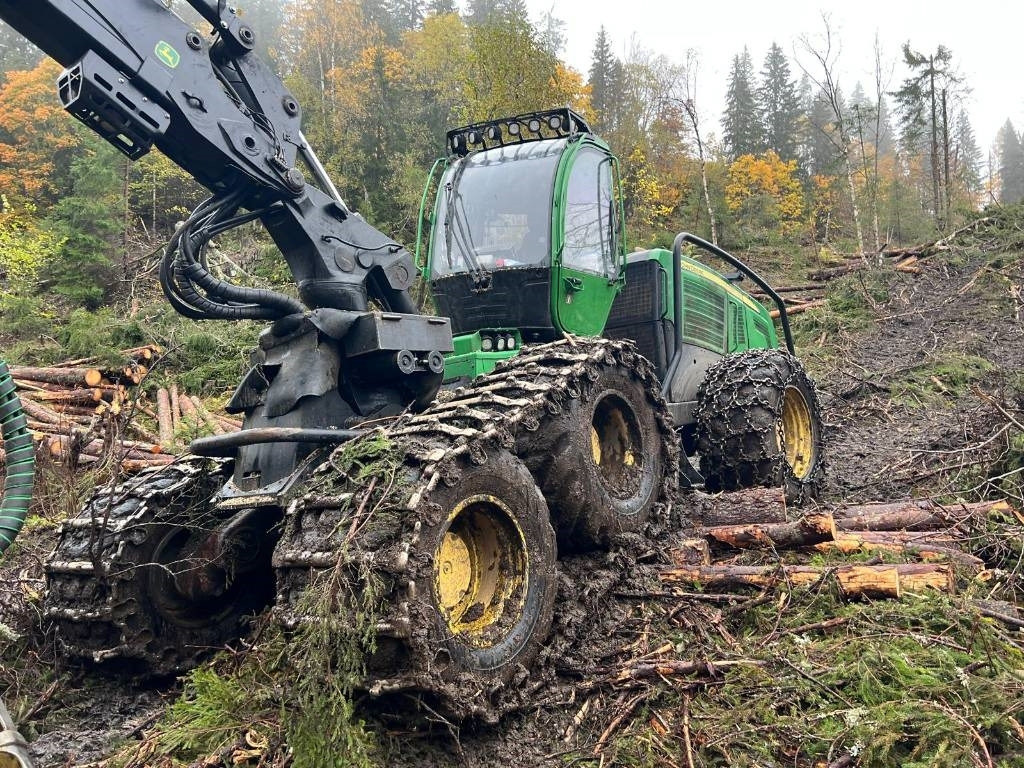 John Deere 1270 E - Harvester: foto 3 John Deere 1270 E - Harvester: foto 3