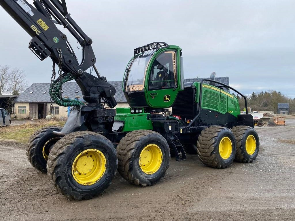 John Deere 1270 G - Harvester: foto 1 John Deere 1270 G - Harvester: foto 1