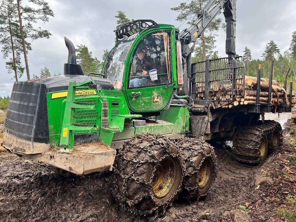 John Deere 1510 G  - Forwarder: foto 5 John Deere 1510 G  - Forwarder: foto 5