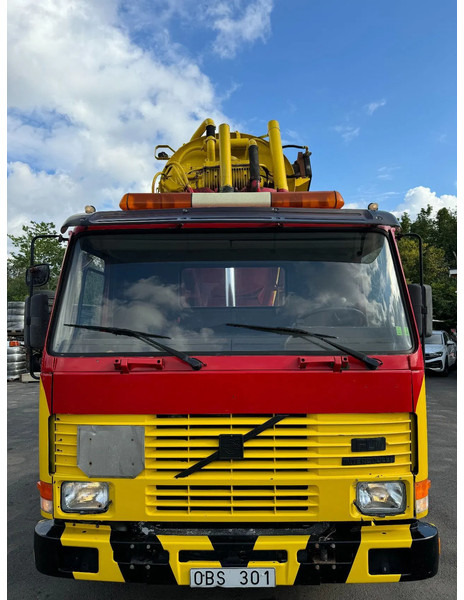 Volvo FL 10.320 4x2, 12m3 Sludge & Flushing-Truck, YM: 1990 - Caminhão limpa fossa: foto 2 Volvo FL 10.320 4x2, 12m3 Sludge & Flushing-Truck, YM: 1990 - Caminhão limpa fossa: foto 2