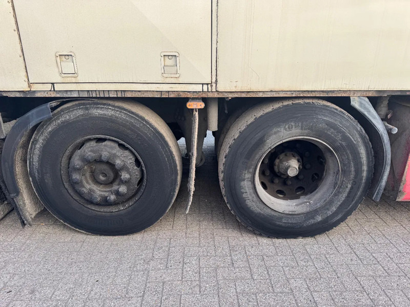 Camião para transporte de betume Scania P94-300 **BURTEC BITUM SPRAYER-BELGIAN TRUCK**: foto 9