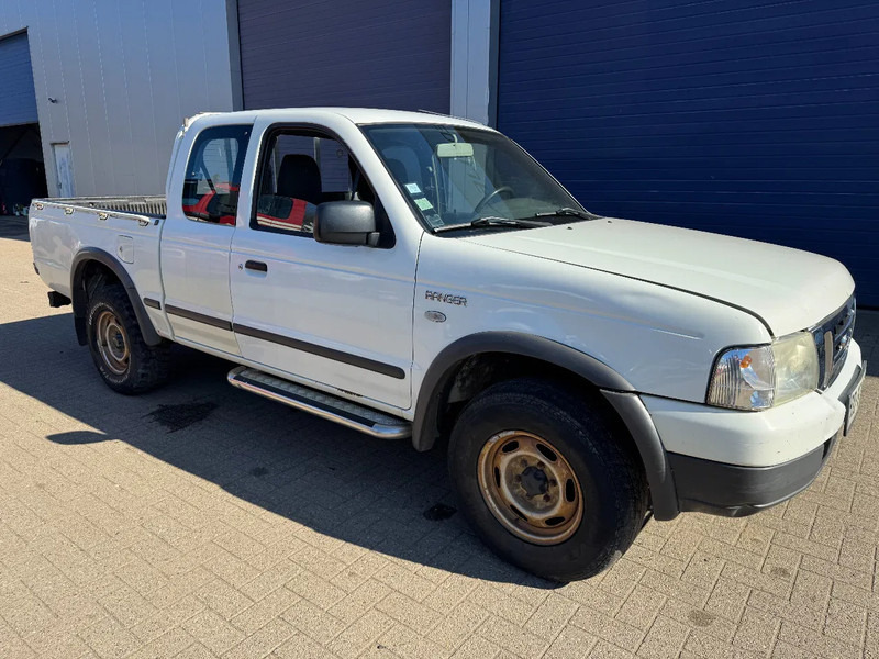 Ford Ranger **DIESEL-AIRCO** - Automóvel: foto 1 Ford Ranger **DIESEL-AIRCO** - Automóvel: foto 1