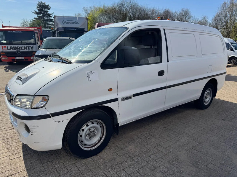 Hyundai H200 - Furgão: foto 1 Hyundai H200 - Furgão: foto 1