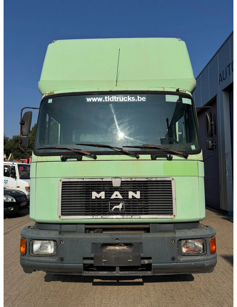 MAN 25.322 **BELGIAN TRUCK- - Camião furgão: foto 2 MAN 25.322 **BELGIAN TRUCK- - Camião furgão: foto 2