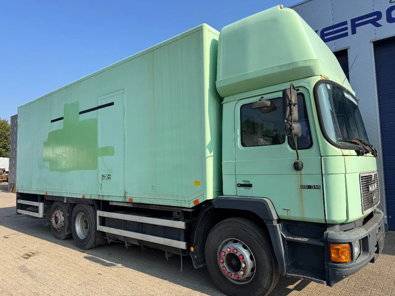MAN 25.322 **BELGIAN TRUCK- - Camião furgão: foto 3 MAN 25.322 **BELGIAN TRUCK- - Camião furgão: foto 3