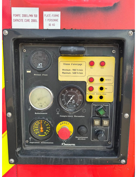 Carro de bombeiro Mercedes-Benz ATEGO 1325 **FIRETRUCK-2000LTR TANK: foto 9