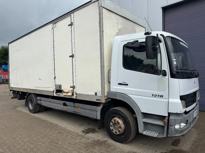 Mercedes-Benz Atego 1218 **MANUAL GEARBOX-STEEL SUSPENSION** - Camião furgão: foto 3 Mercedes-Benz Atego 1218 **MANUAL GEARBOX-STEEL SUSPENSION** - Camião furgão: foto 3