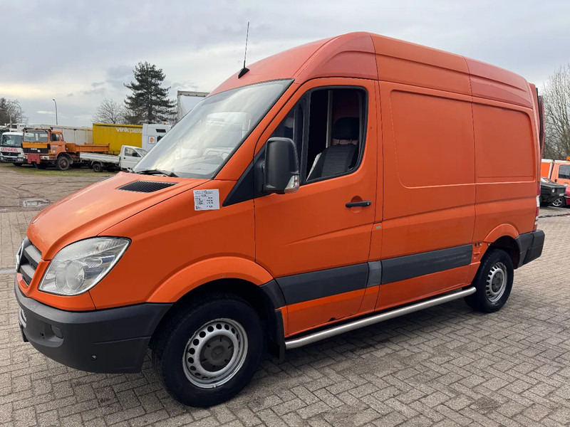 Mercedes-Benz Sprinter 310 310 - Furgão: foto 1 Mercedes-Benz Sprinter 310 310 - Furgão: foto 1