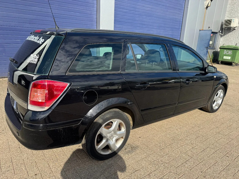 Opel Astra **1700CDTI-AIRCO-EURO 4** - Carrinha: foto 3 Opel Astra **1700CDTI-AIRCO-EURO 4** - Carrinha: foto 3